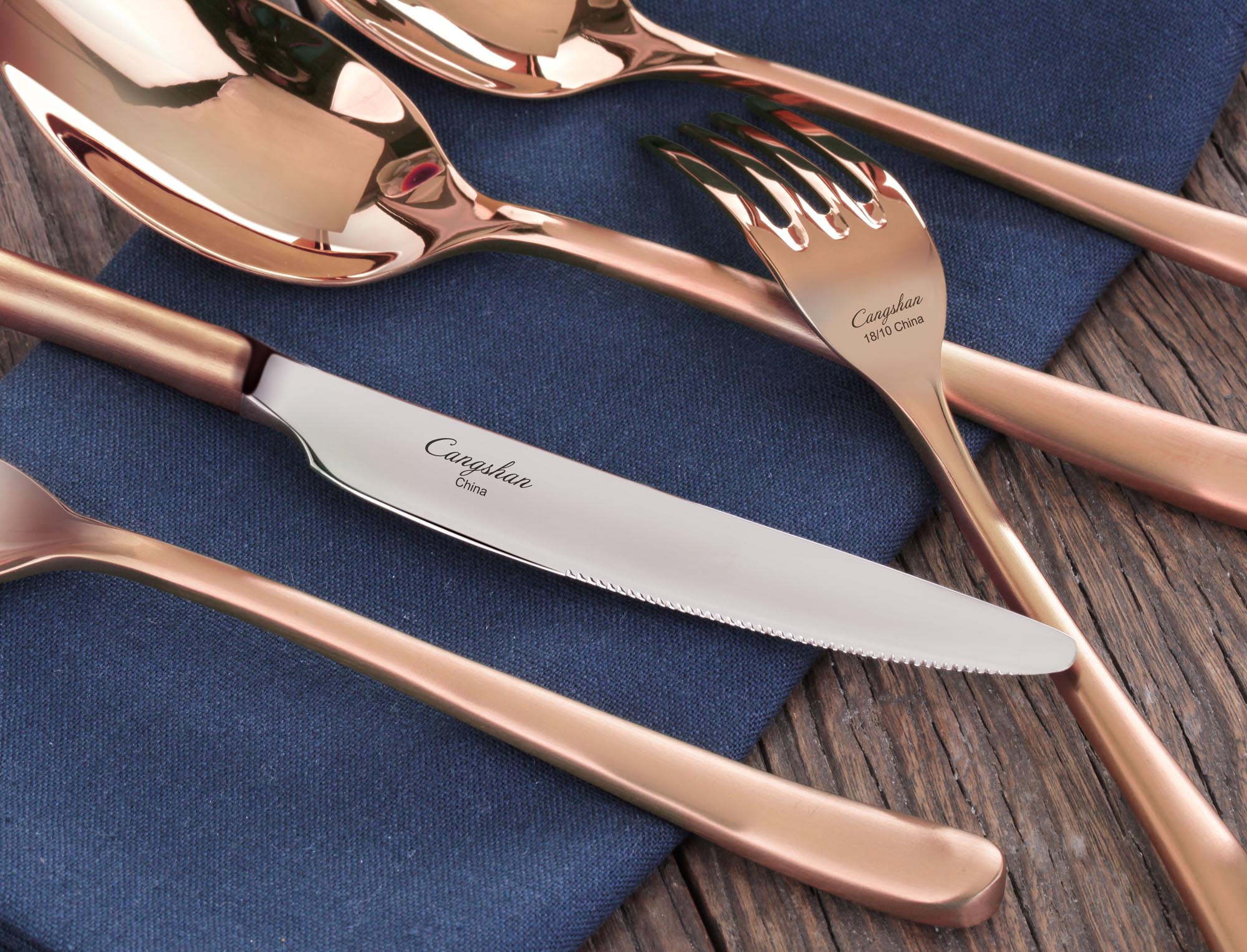 Rain II Series 20-Piece Forged Antique Copper Finish Flatware Set, Stainless Steel 18/10, 1027020