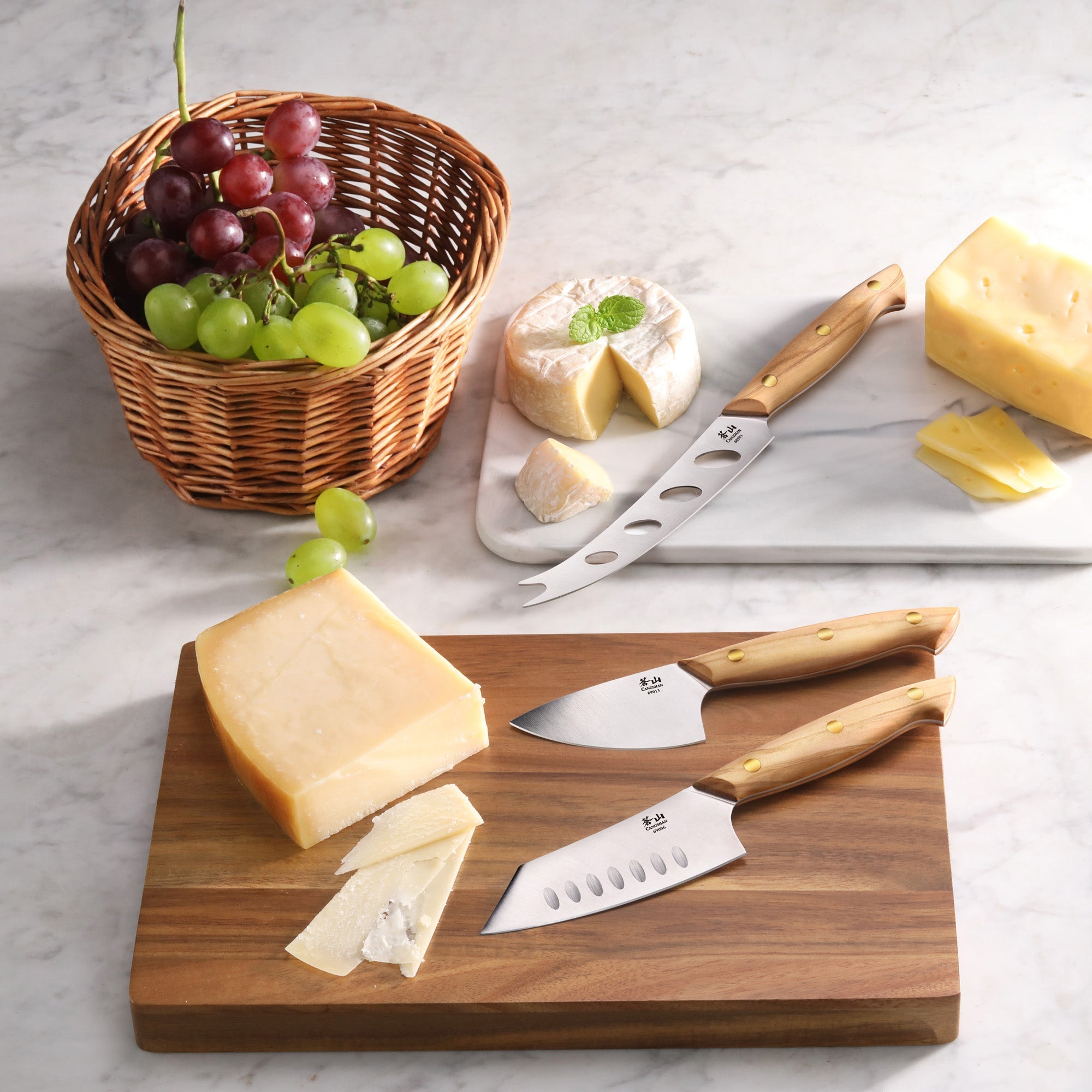 3-Piece Olive Wood Cheese Knife Set with Acacia Cheese Board, 1027327