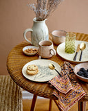 Beige botanical stoneware plate v2