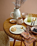 Beige botanical stoneware plate v1