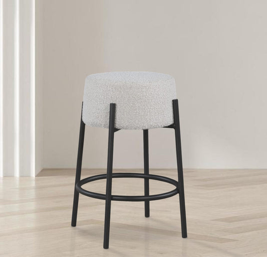 Avalon Contemporary Counter Stool with Matte Black Iron Frame – Stylish Addition for Modern Homes