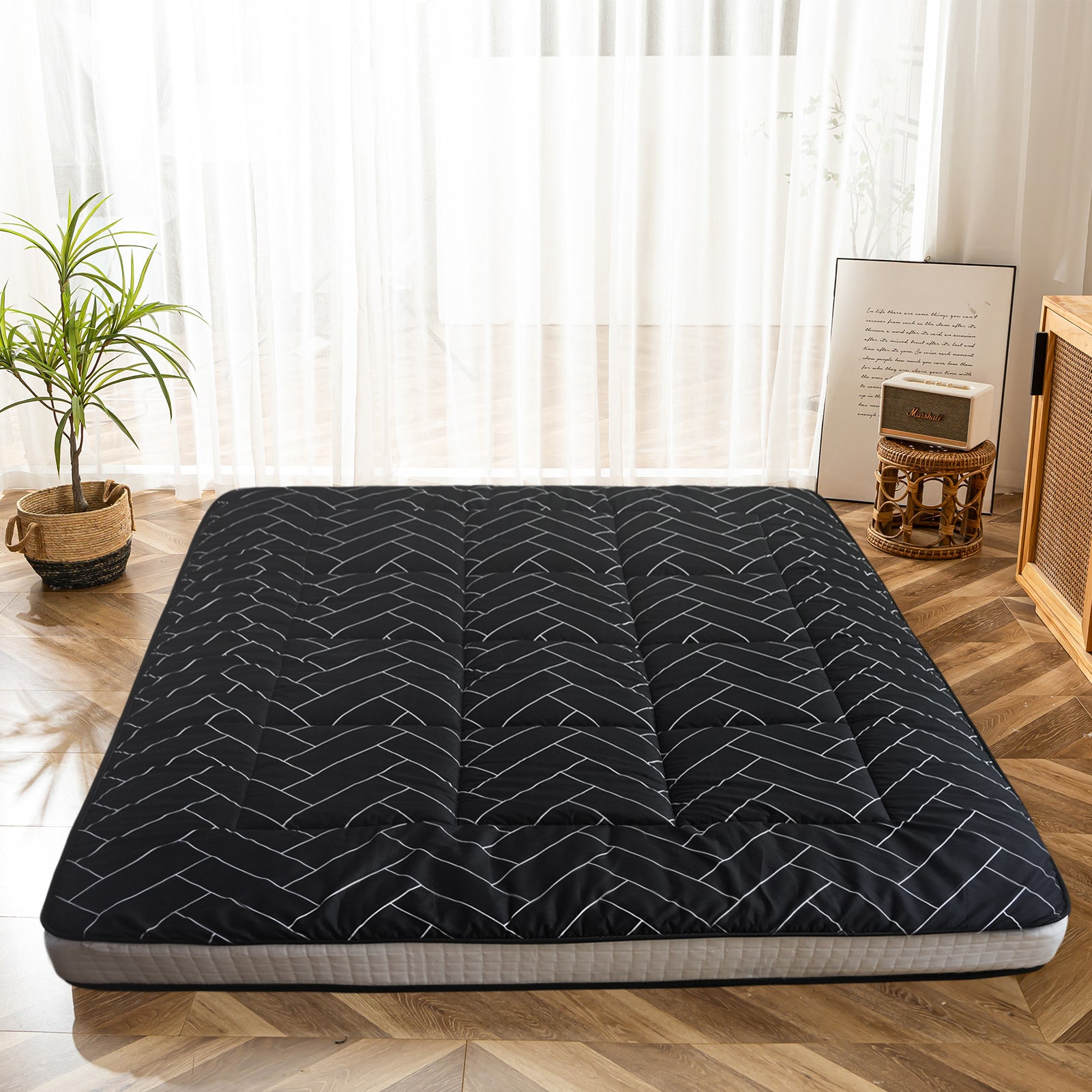 MAXYOYO Futon Mattress Japanese Floor Mattress, Black Geometric Pattern Futon Mattress