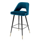 Bar Stool Avorio
Roche blue velvet | black & brass finish legs