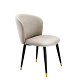 Dining Chair Volante
Roche beige velvet | black & gold finish legs