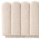 Stool Bente
Bouclé cream