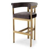 Bar Stool Clubhouse
Brushed brass finish | savona grey velvet