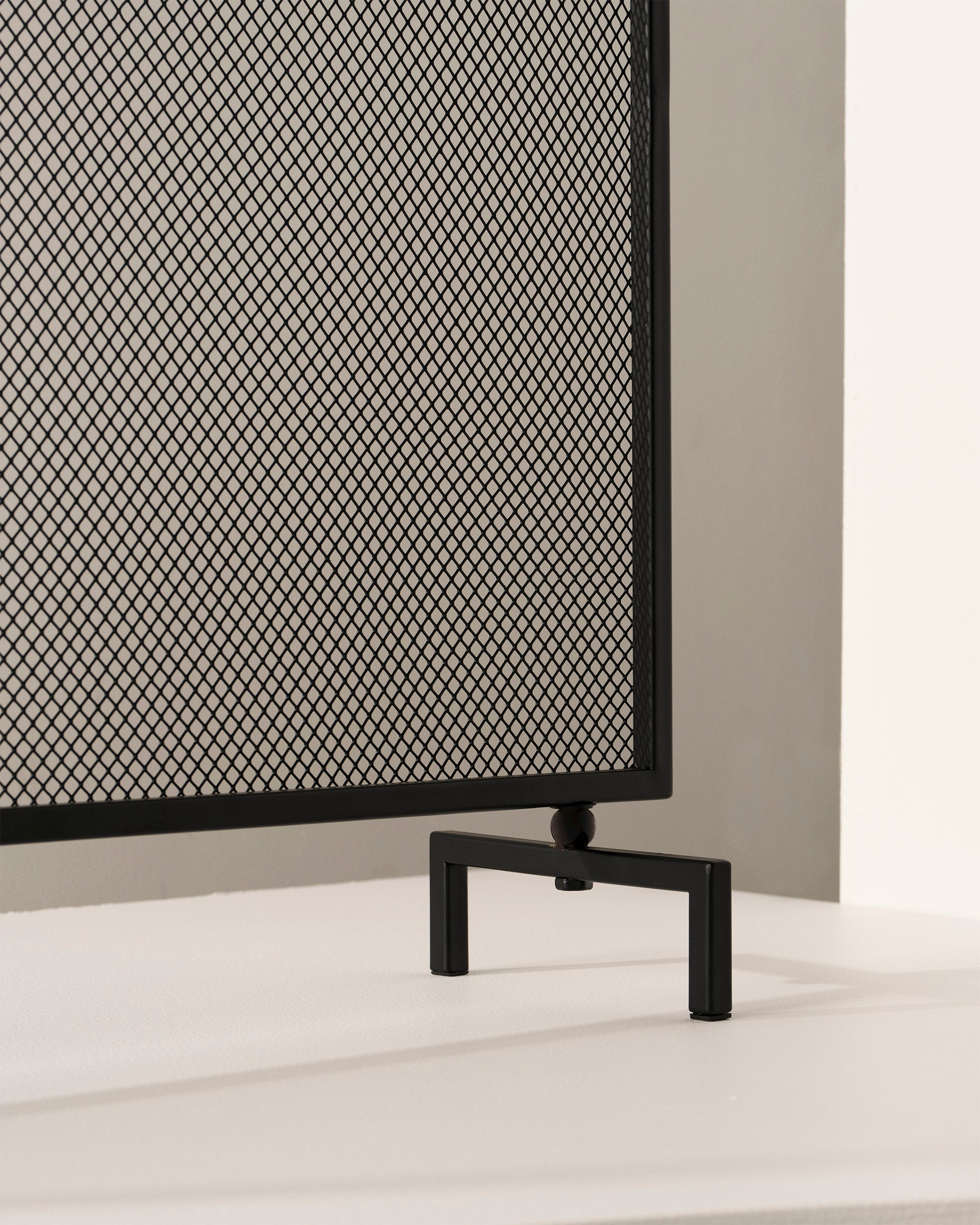 Wave Fire Screen