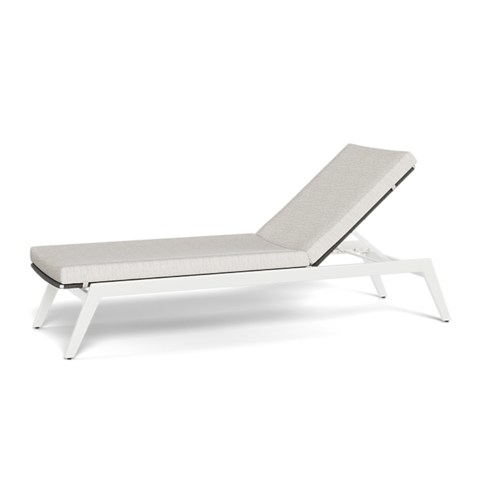 Shop Harbour Loop Sun Lounge (Aluminum White / Cast Silver / Wicker Grey)