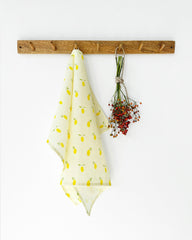 Linen tea towel in Lemon print