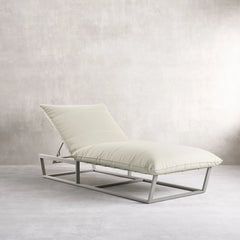 Lourmarin Lounger