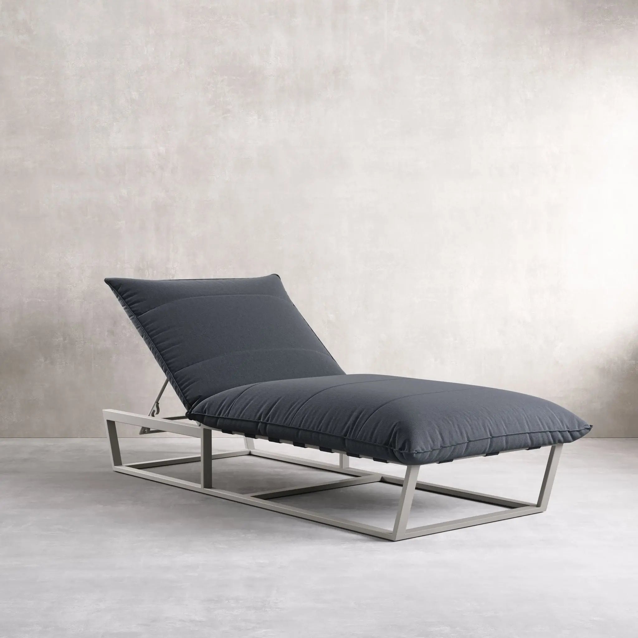 Lourmarin Lounger