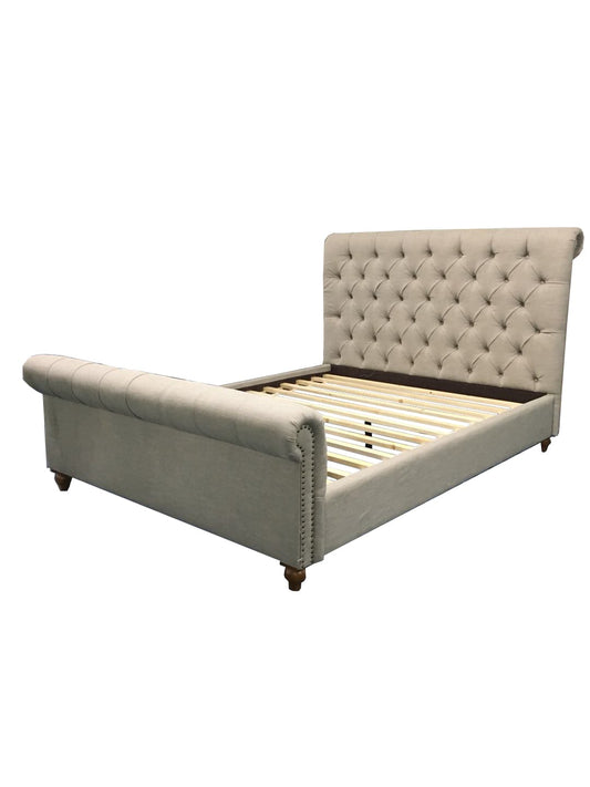 Mia Queen bed