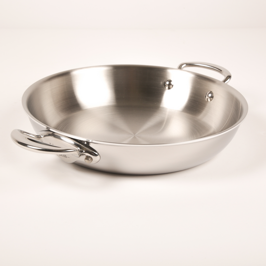 Mauviel M'COOK 5-Ply Round Pan With Kitchen Towel Set, 9.4-In