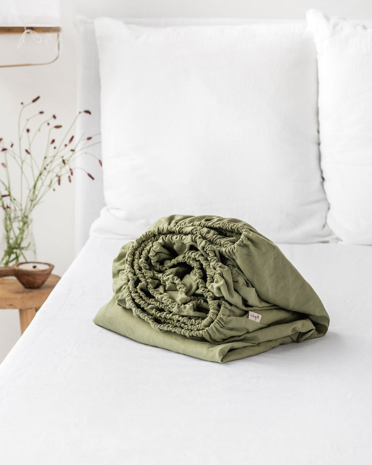 Sage linen-cotton fitted sheet