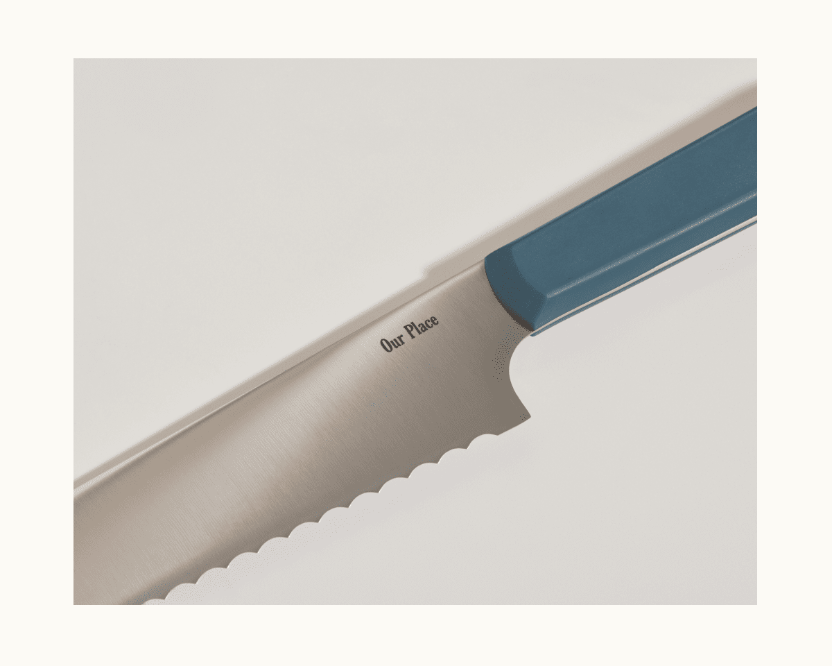 Serrated Slicing Knife