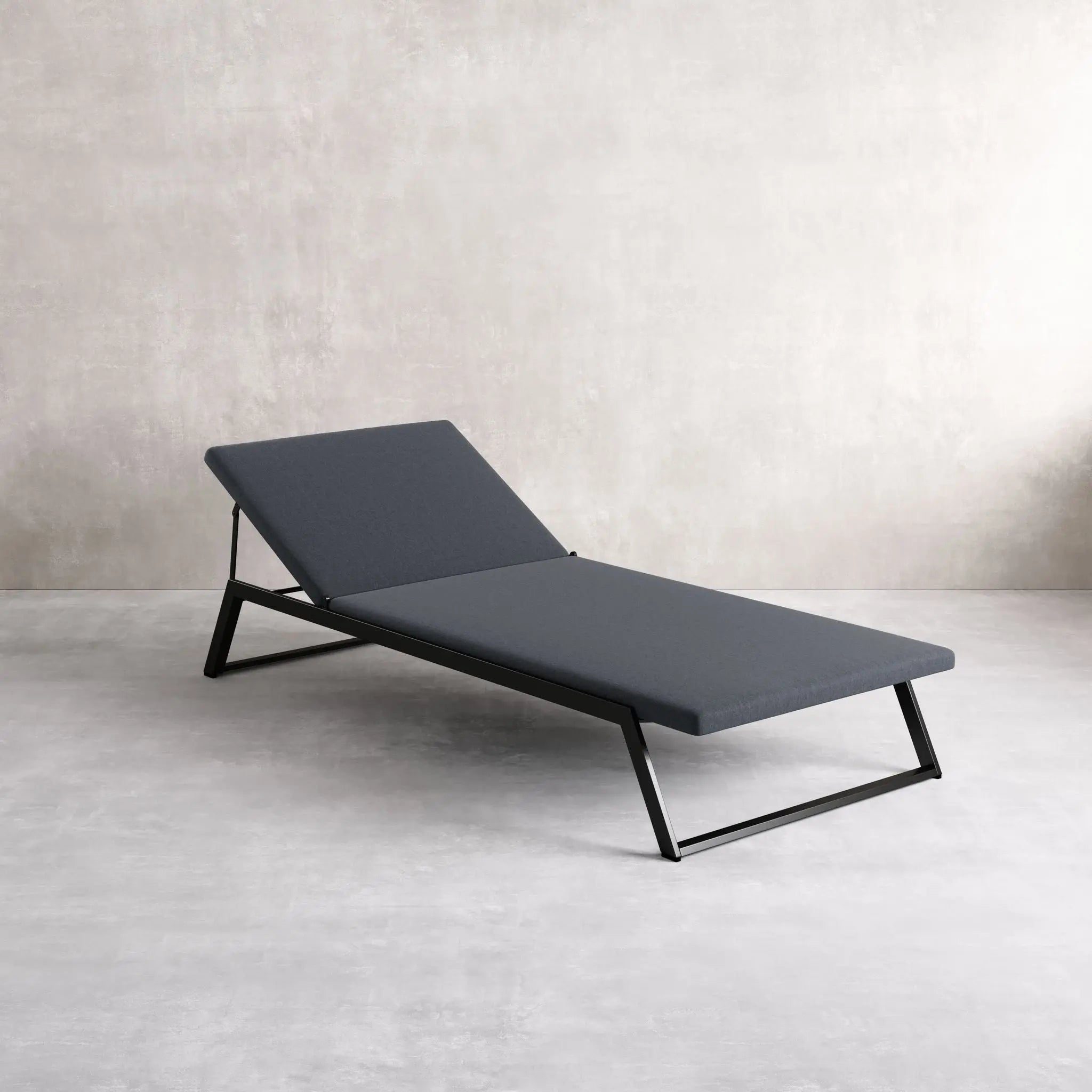 Sozopol Outdoor Lounger