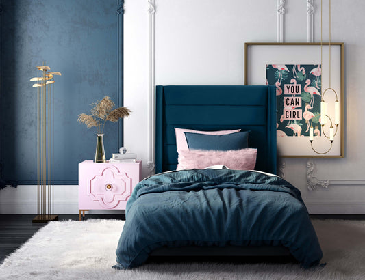 Koah Performance Velvet Bed