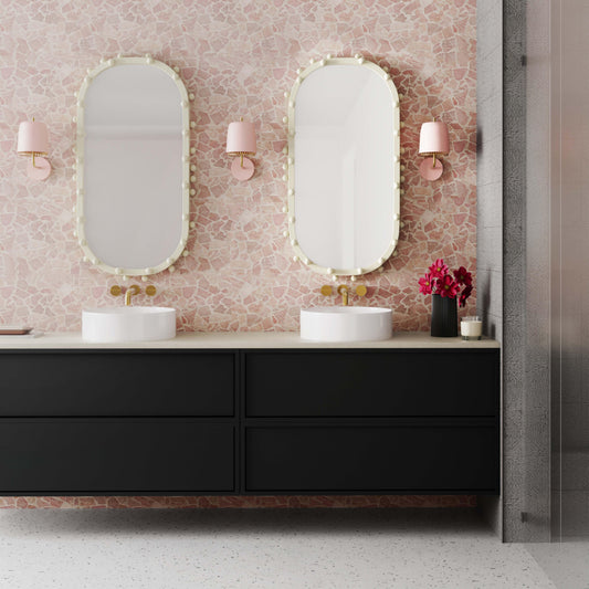 Bubbles Ivory Oval Wall Mirror (17"X31.5"-22.6"X42")