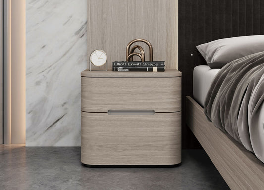 Vera Nightstand