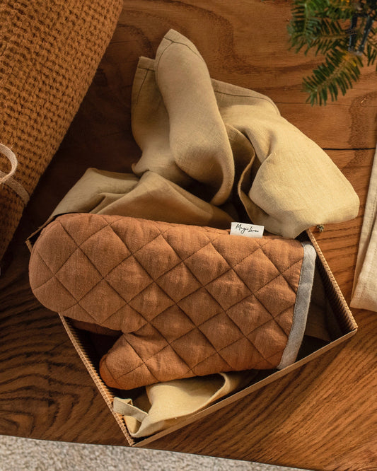 Linen oven mitt (1 pcs) in Cinnamon