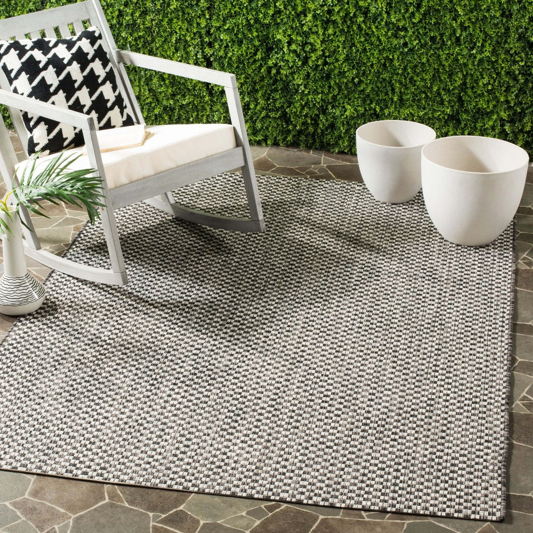 Courtyard Blair Geometric Indoor/Outdoor Area Rug or Runner