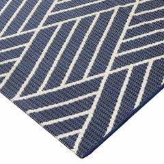 5' x 7'Diamond Outdoor Rug