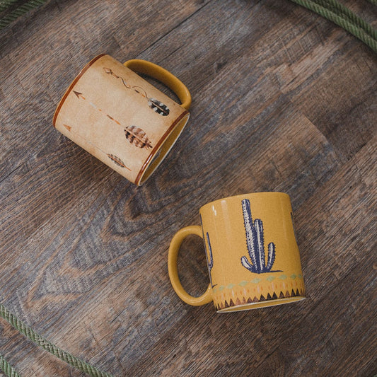 Large Arrow Design Mug, Set of 4