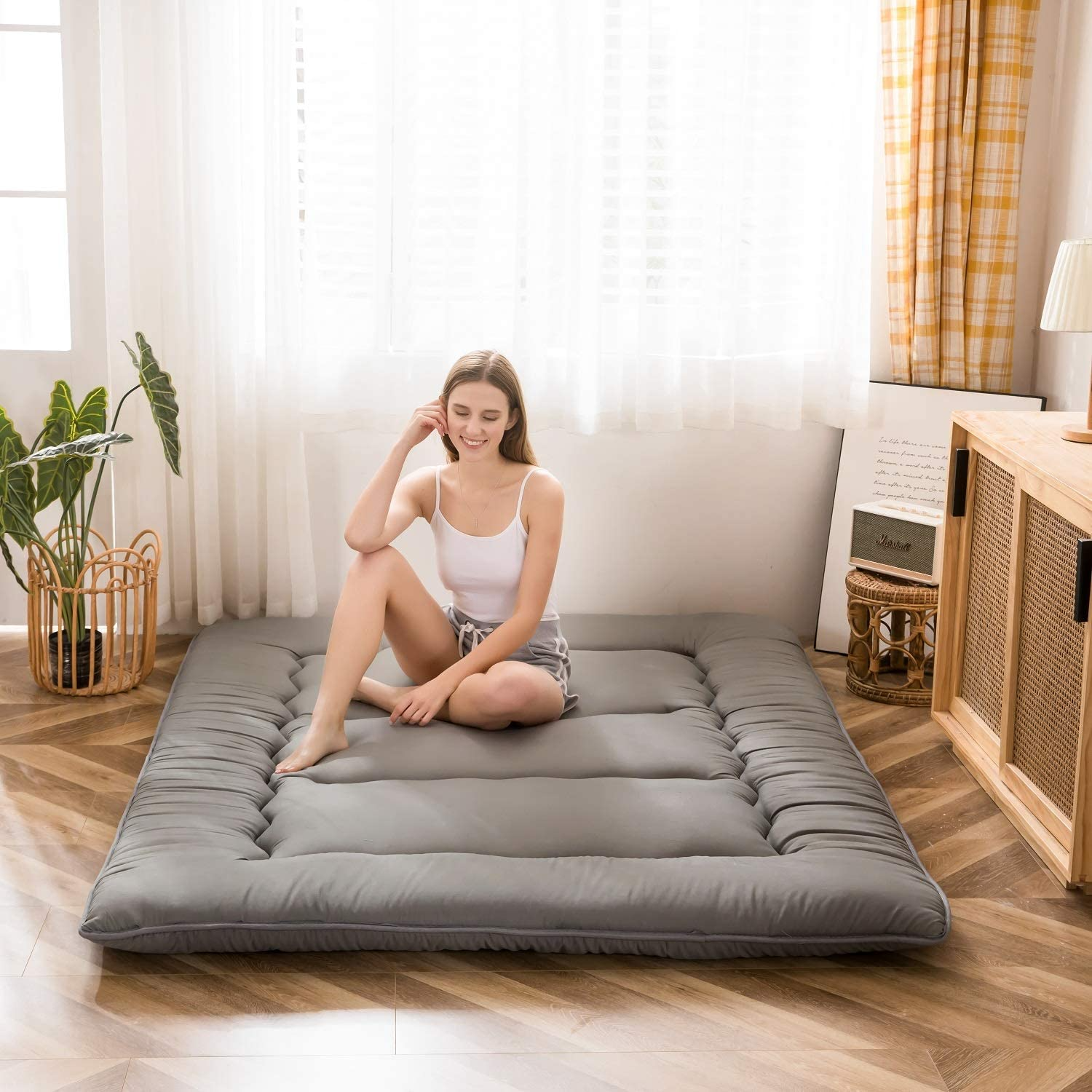 MAXYOYO Japanese Floor Futon Mattress, Portable futon mattress