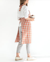 Linen bib apron in Red gingham