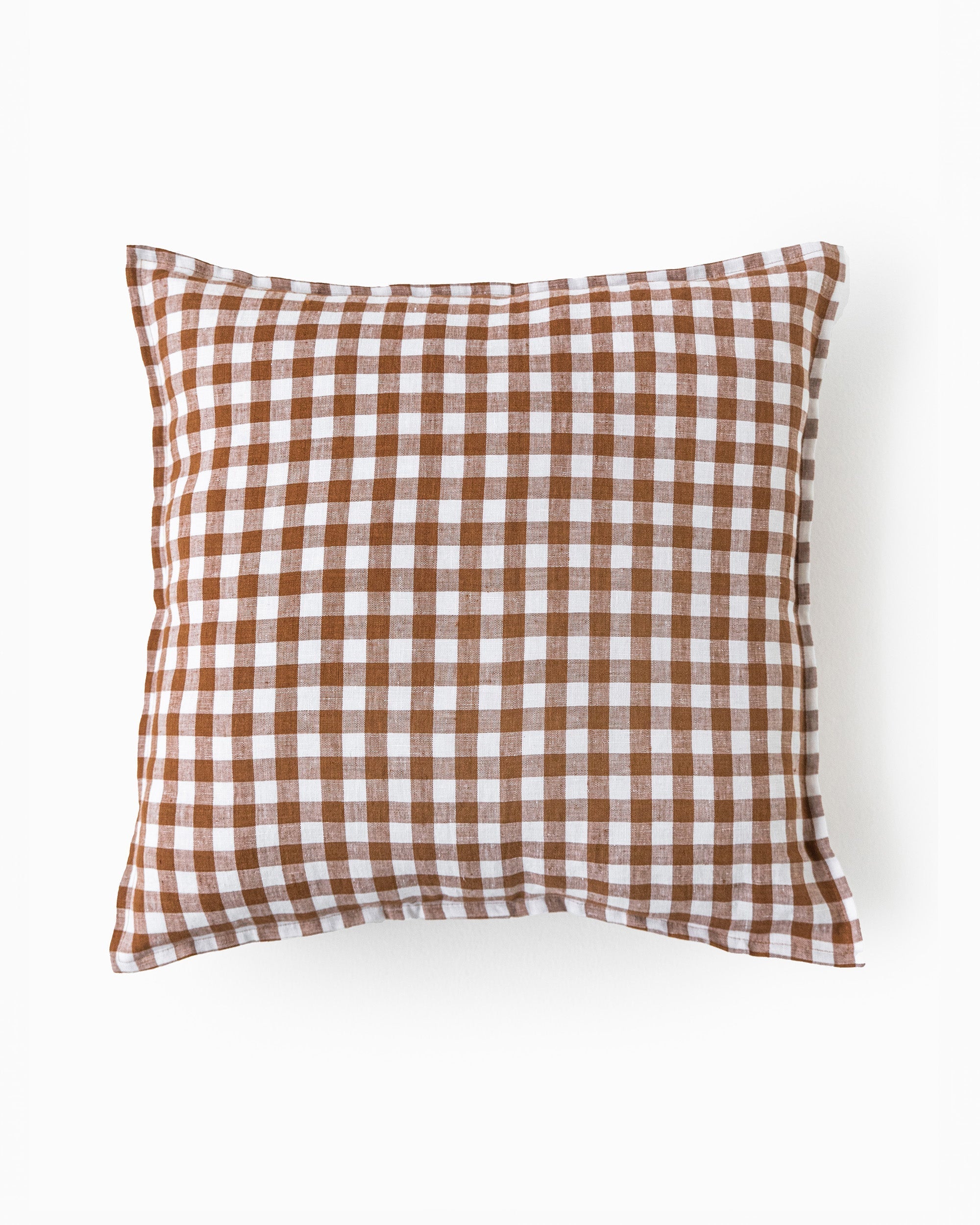 Deco pillow cover with buttons in Cinnamon gingham