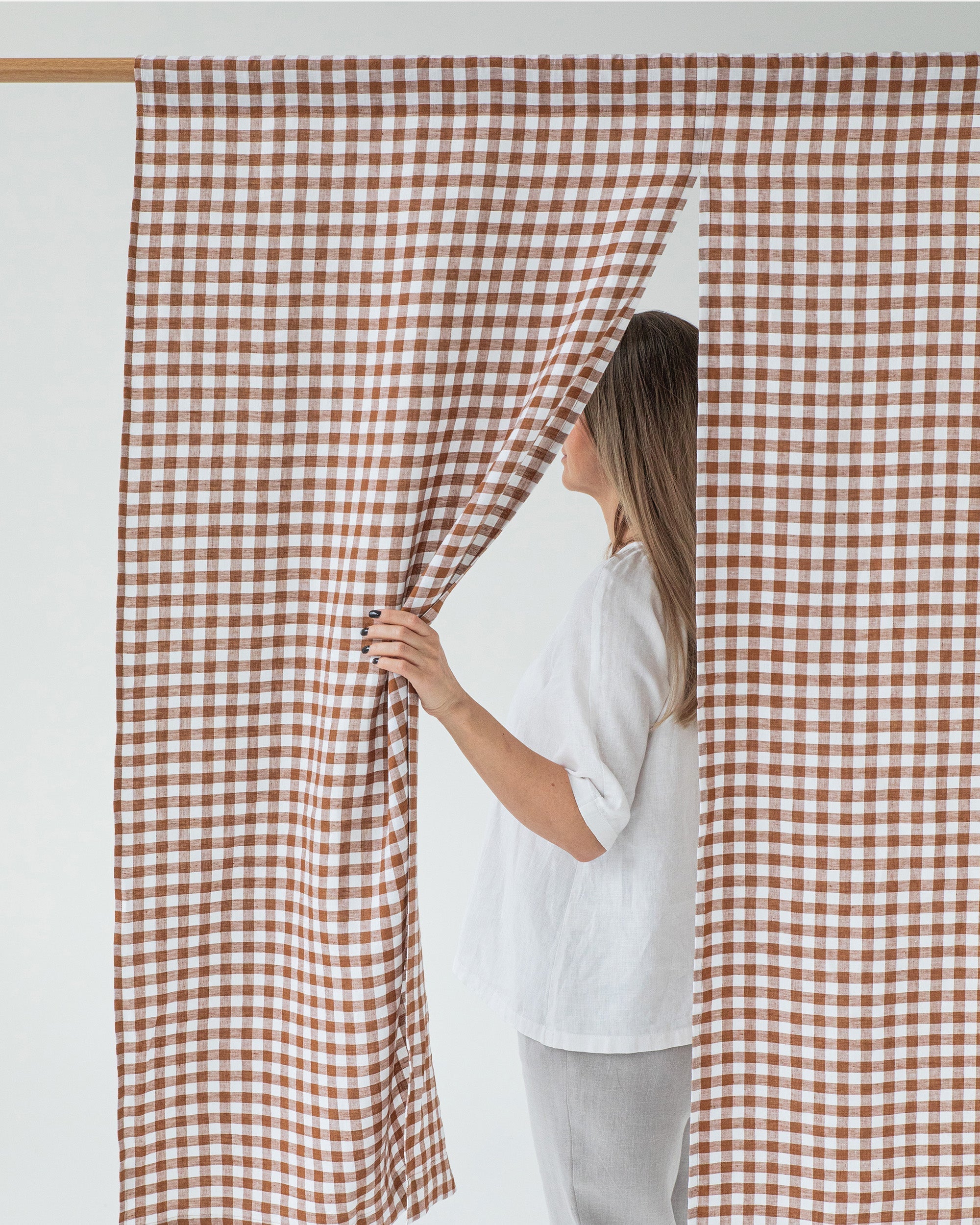 Linen noren curtains (1 pcs) in Cinnamon gingham