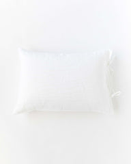 Linen pillowcase with ties in White