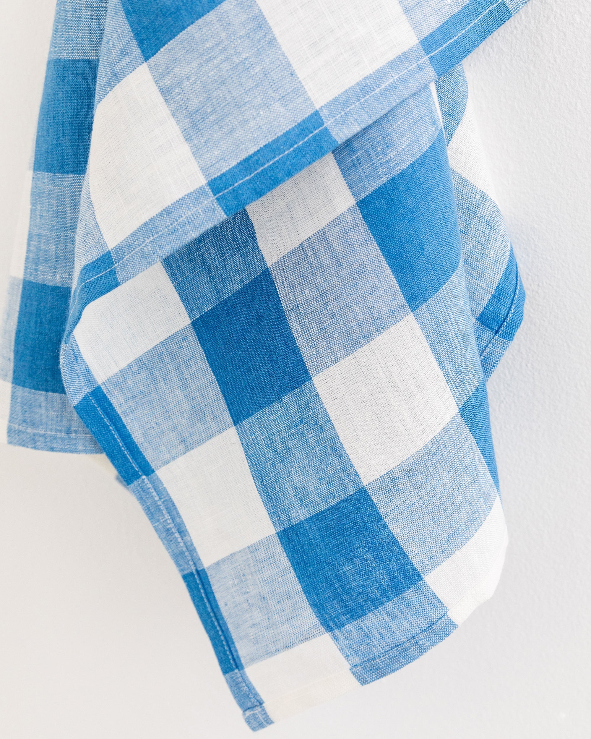 Linen tea towel in Cobalt blue gingham