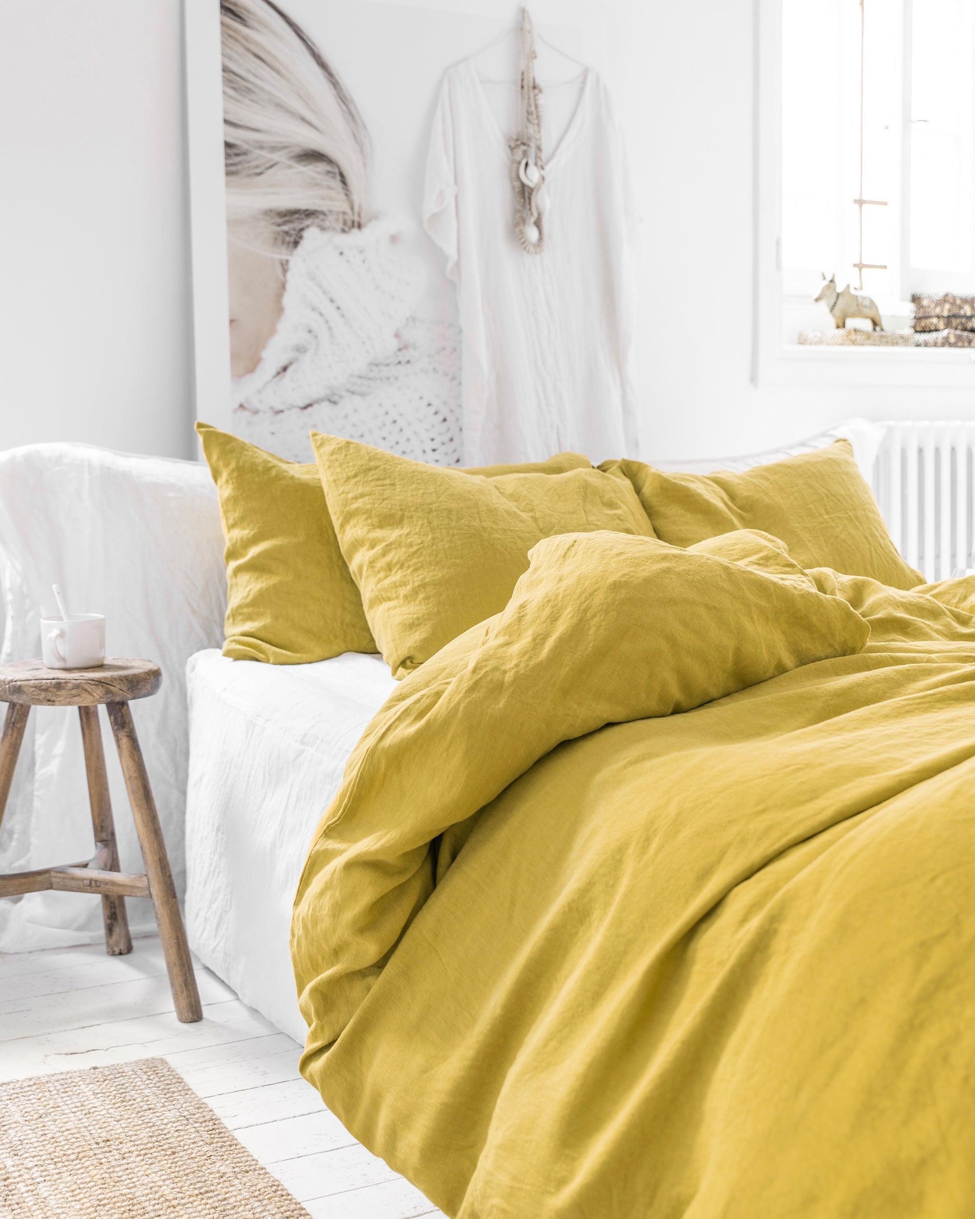 Moss yellow linen pillowcase