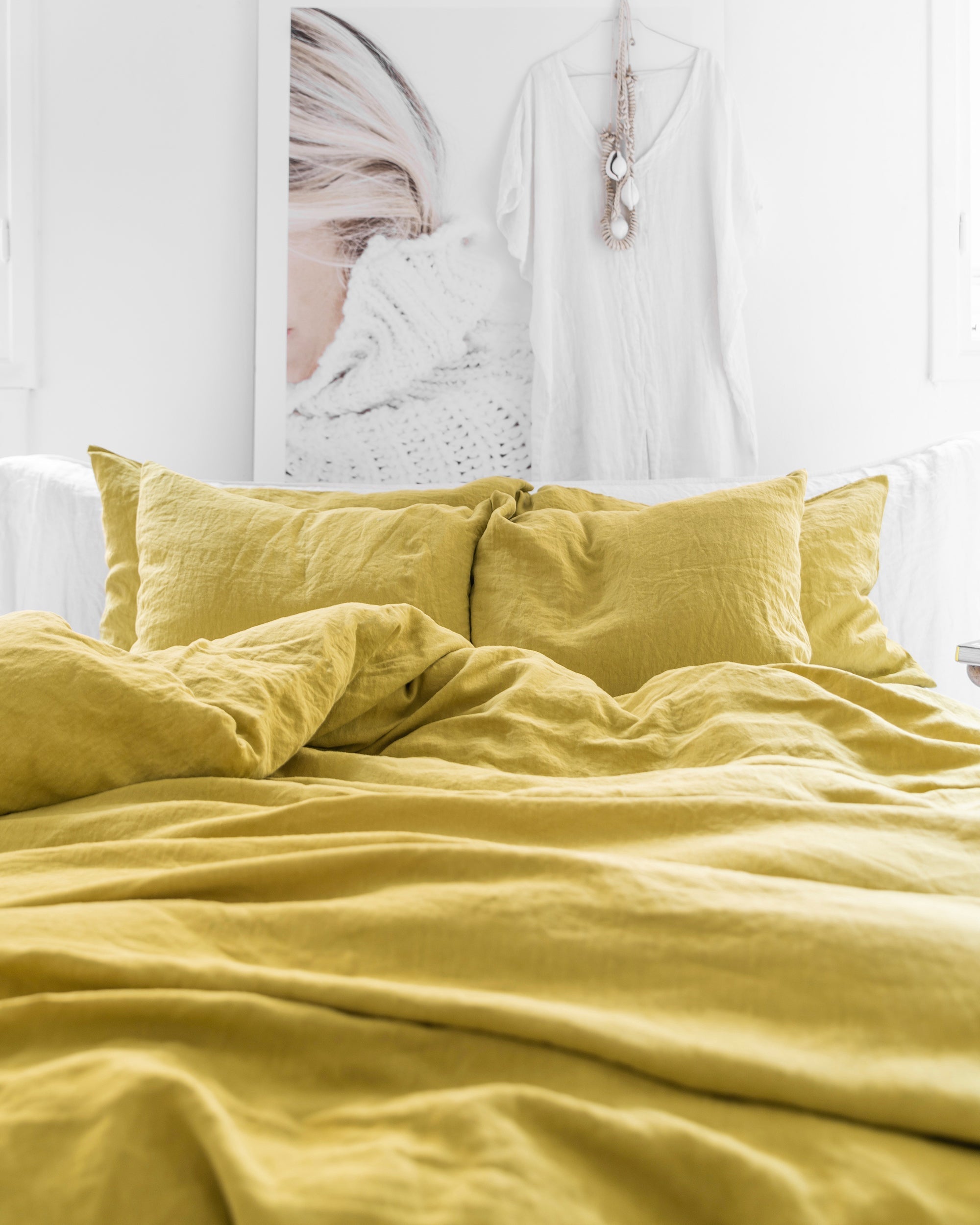 Moss yellow linen pillowcase