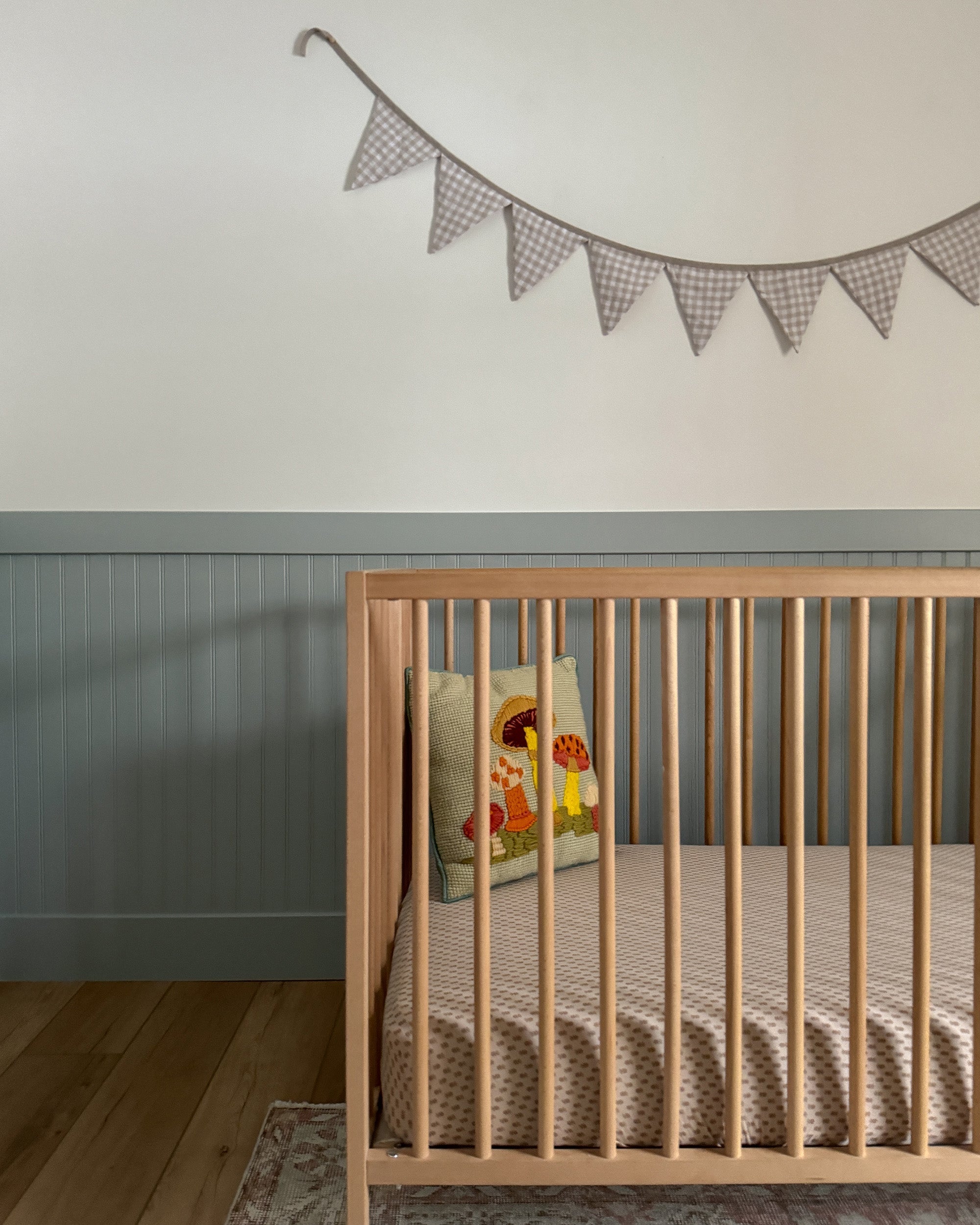 Linen bunting in Natural gingham