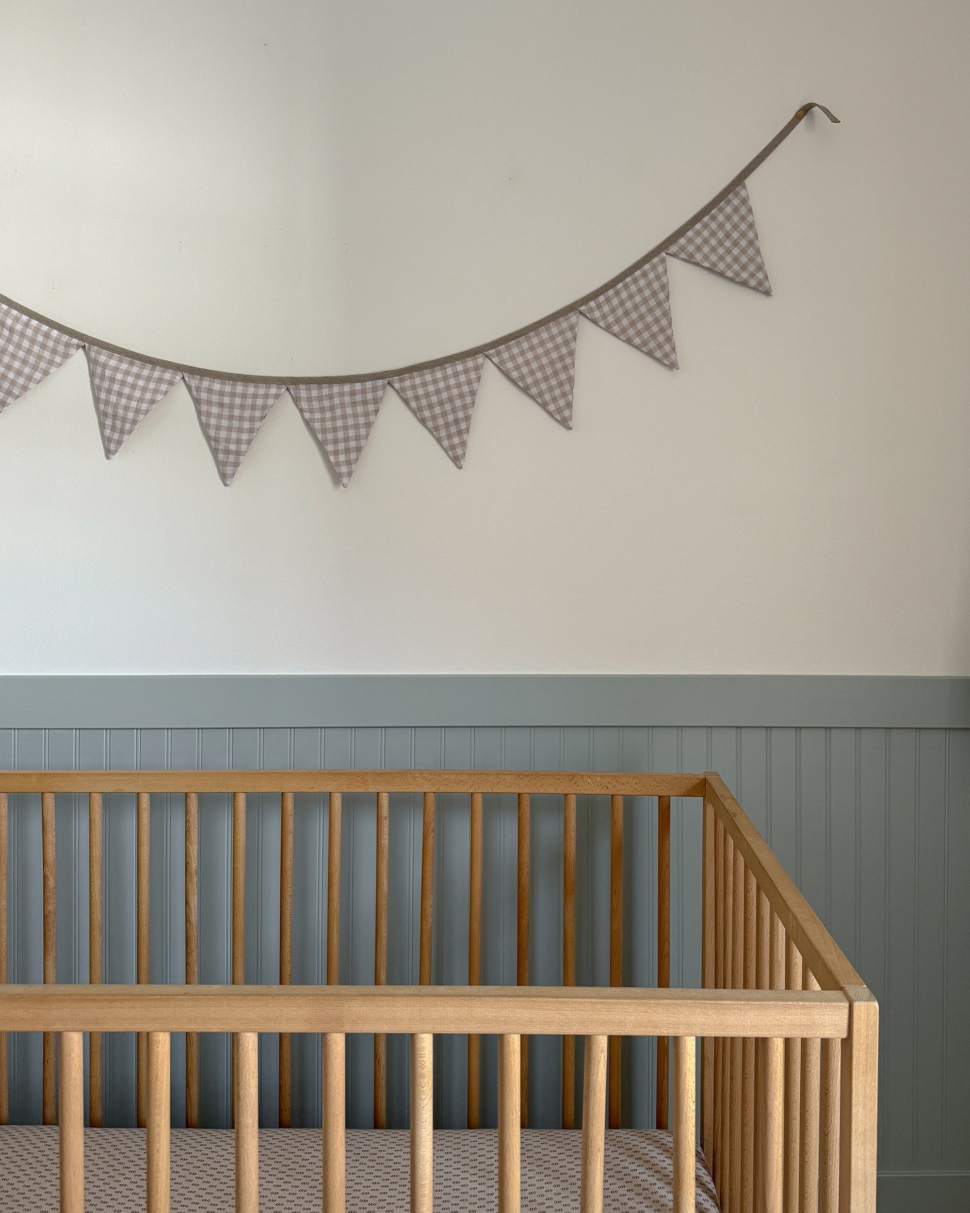 Linen bunting in Natural gingham