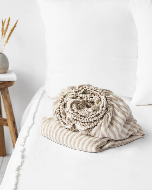 Striped in natural linen fitted sheet