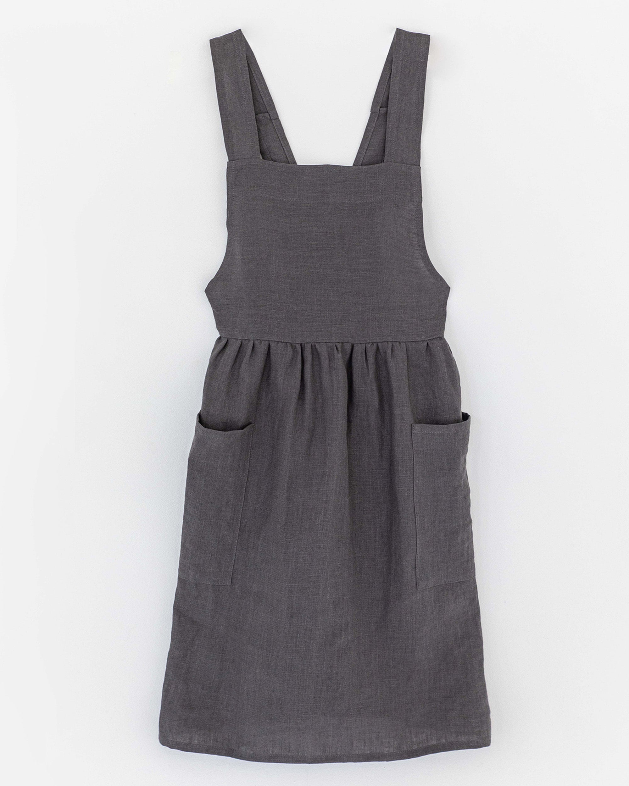 Pinafore apron in Charcoal gray