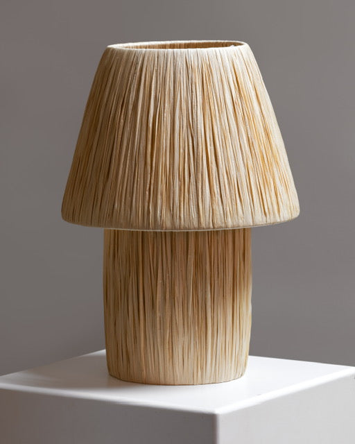 Raffia Lamp