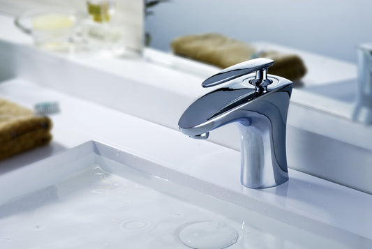 Tone Series Single Hole Single-Handle Low-Arc Bathroom Faucet in Polished Chrome