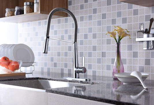 Apollo Single Handle Pull-Down Sprayer Kitchen Faucet in Polished Chrome